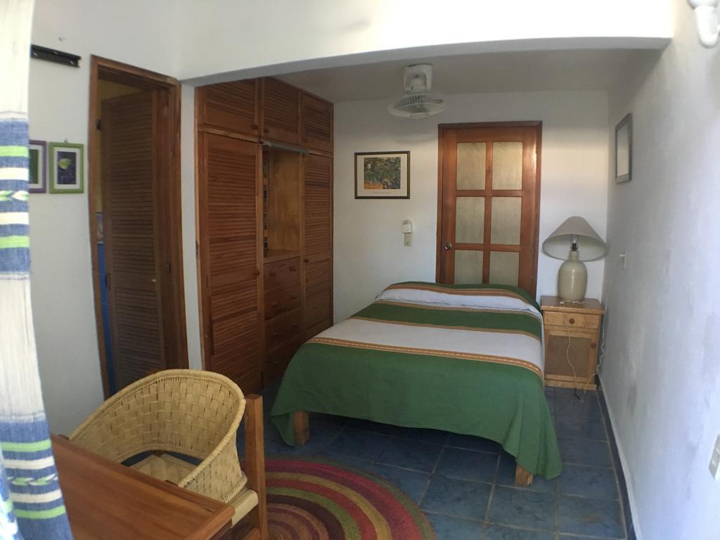 Casa Azul Guesthouse Пуерто Ескондидо Екстериор снимка