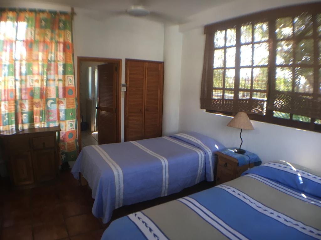 Casa Azul Guesthouse Пуерто Ескондидо Екстериор снимка